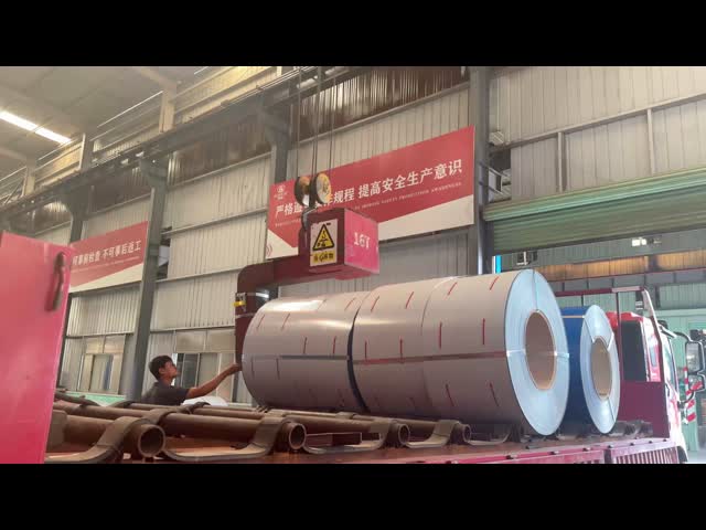 0.2-3.0mm Flexibility SMP Paint Aluminum Coil Gloss Good Impact Resistance video