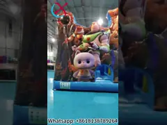 Новый дизайн Цифровая печать Надувный скачок Дом со слайдами Игрушечная история Надувный скаковый замок для детей video