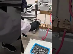 Сварщики прессы сварочного аппарата пятна автомобиля набивкой двери холодильника video