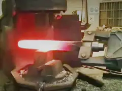 掘削機 ハイドロリック・ブレーカー 掘削棒 硬石を砕く用