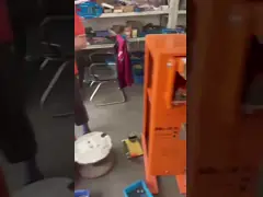 スタッドレスタイヤ ハンド オートボディ マニュアル スポット ウェルディング マシン ミニ ポータブル video