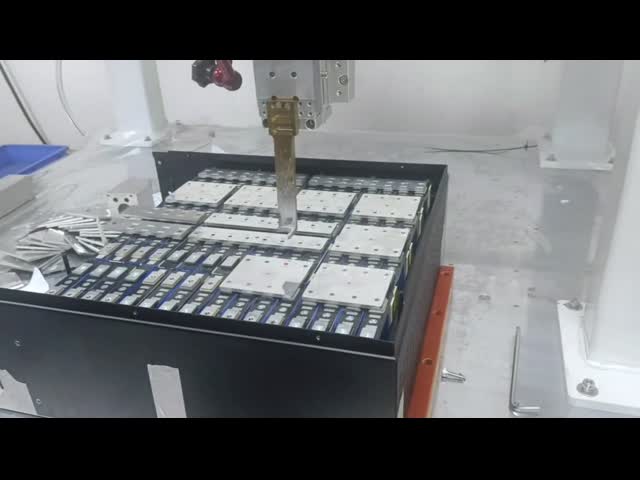 Литий-ионная батарея лазерная сварочная машина используется в производстве новых энергетических литий батарей