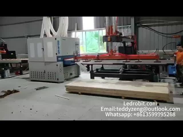 Автоматическая система погрузки и разгрузки стальных роликовых конвейеров видео