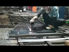 Оцинкованная стальная решетка 30x100 мм, ячейка 3 мм, сварная video