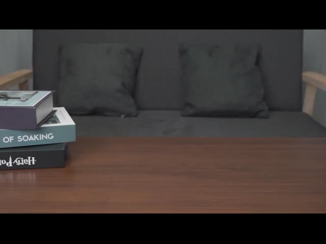 Беспроводное зарядное устройство с цветными огнями и динамиком с голубыми зубами видео