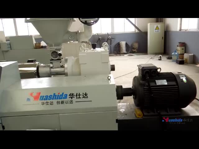 HDPE 中空スパイラルパイプ押出機（構造壁パイプ用）