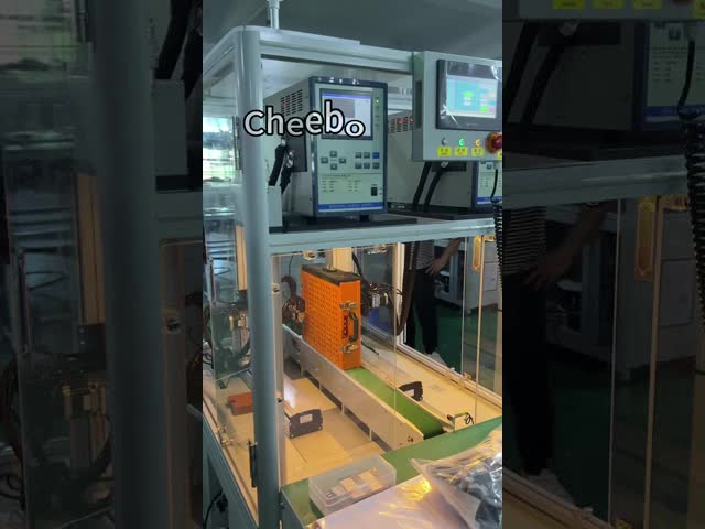 Машина для сварки литийных батарей с двойной иглой видео