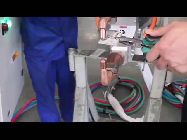 Máquina de soldadura de pontos de arma portátil