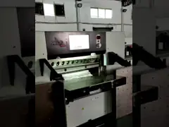 380V Electric Paper Cutter Guillotine Cutting Machine 2800x2800x1600 Mm For Smooth Cutting video