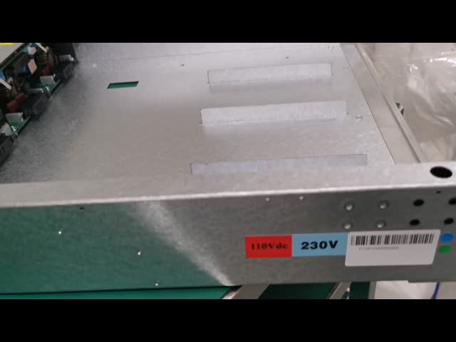 CE+T ТСИ BRAVO EPC - 60/110VDC- 230Va BRAVO Электрическая полка с 4 модулями T324750000