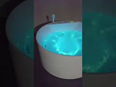 Стильная массажная ванна Ladodo E-8022 с светодиодной световой полосой video