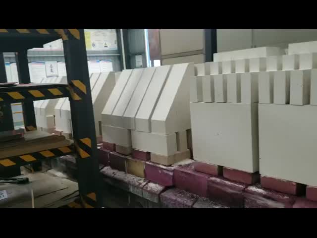 Decoiling Service Made Perfect with 18% Apparent Porosity Corundum Mullite Brick