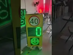 Цифровые светодиодные скоростные дисплеи для солнечных радаров с записью данных и беспроводным подключением video