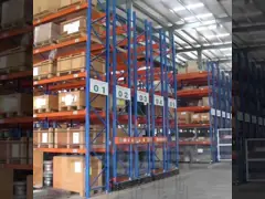 Heavy Duty Dismountable Narrow Aisle Racking System With 800-2000kg Capacity