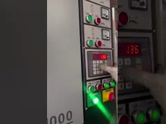 Schleifmaschine für das Schleifen der Türoberfläche