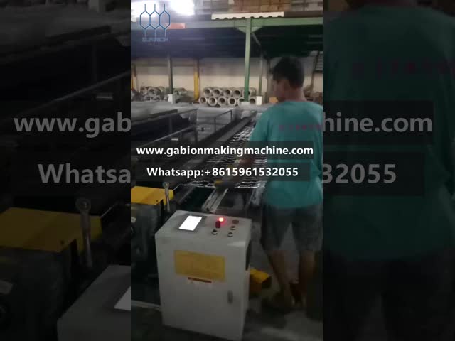 Green Gabion Box Machine Three Twist High Speed Fencing Wire Making Machine
