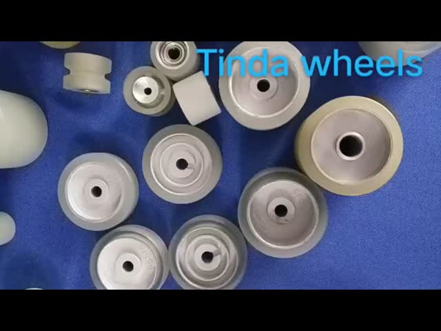 Heavy Duty Cylindrical Rubber Feed Rollers for Enhanced Machine Performance