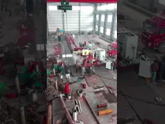 Машина локтя топления индукции трубы рафинадного завода подгоняла цвет с достаточным идущим космосом video