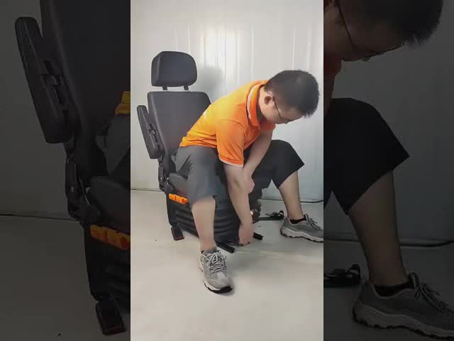 Mechanical Suspension Seat Backrest Adjustable Engineering Truck Seat