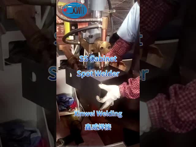 Тип проекции прессы сварочного аппарата пятна ISO 150KVA неподвижный видео