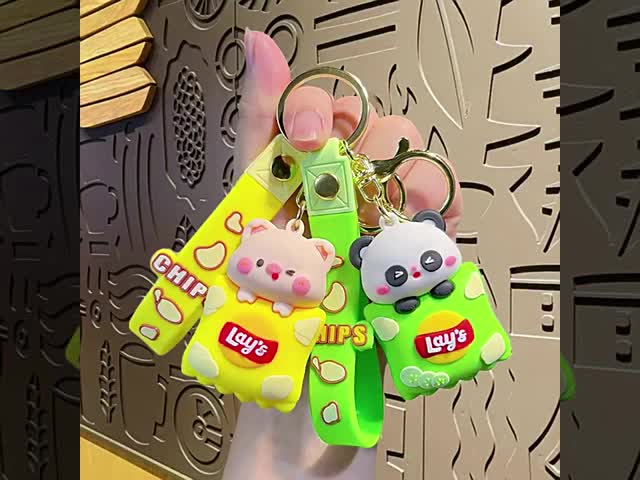 Soft And Bpa Free Silicone Keychain Pendants Wrist Keychain Bracelet Gifts for Girls