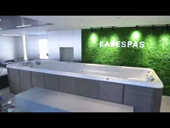 bañera caliente rectangular para 3 personas con generador de ozono acrílico Aristech y luz submarina
