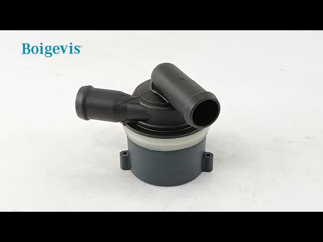 5Q0965561B A3 A4 A5 F7 スポーツバック A6用の補助水ポンプオイルクーラー