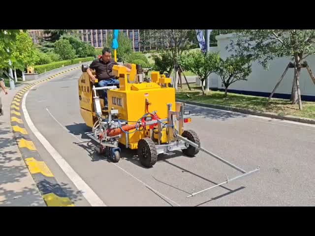400kg 塗料タンク 容量 運転 乗客 道路建設用 熱塑性道路標識トラック