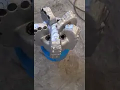 Бриллиантовая скважина сверление 9 1/2 дюйма 7 лезвия PDC немного нефтяной скважины video