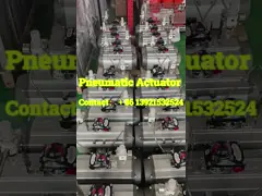 Пневматический приводящий механизм на стойке и на коленях серии AT video