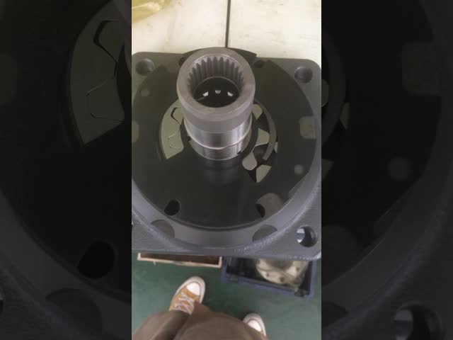 A4vg125 スウィングコンクリートポンプトラック用水力充電ポンプ