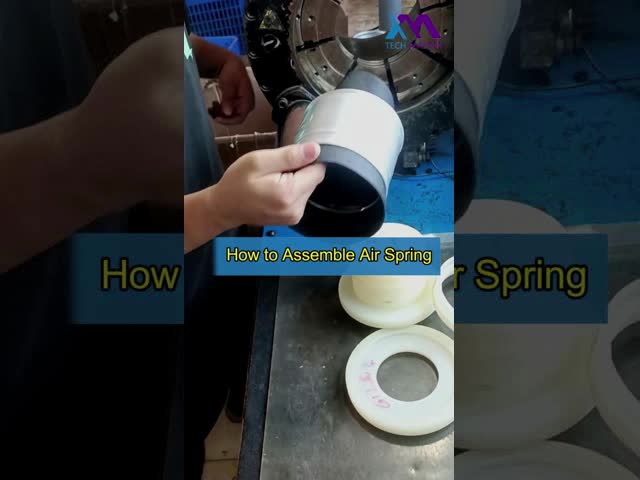 Передняя замена весны воздуха для Audi Q7 Кайенны 958 Touareg 2011-2017 7P6616039N 7P6 616 040N видео