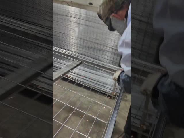 2.9m*1.8m Temporary Fence Weld Agricultural Facilities Canada