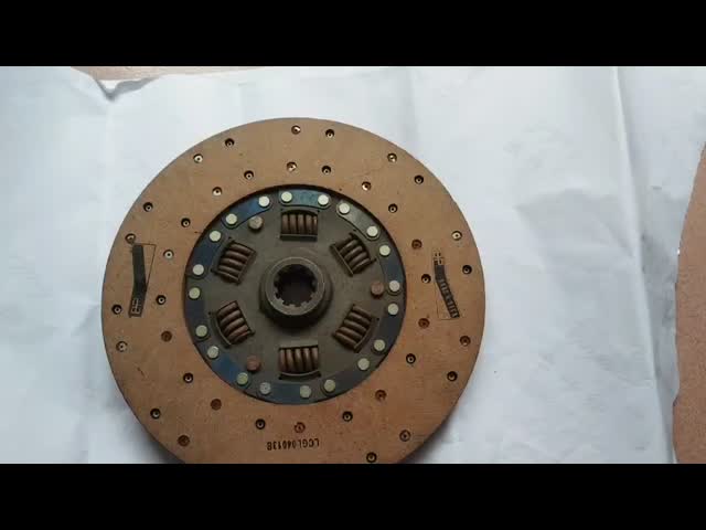 Original Quality 1878 004 132 For Truck Clutch Disc 1878 004 133 For IVECO