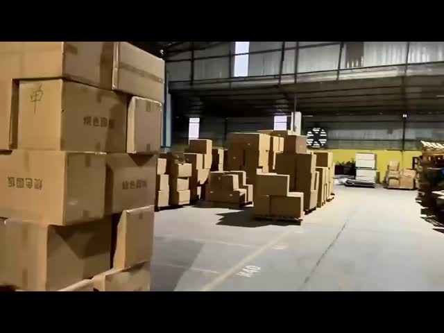 DHL Ups グローバル貨物 国際輸送 貨物配送 中国 アメリカ オーストリア カナダ ロシア