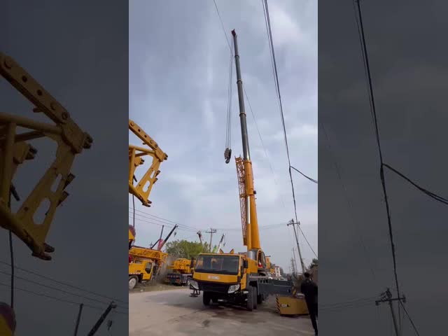 Advanced Truck Crane With 50 Ton Loading Capacity And 55m Max Lifting Height
