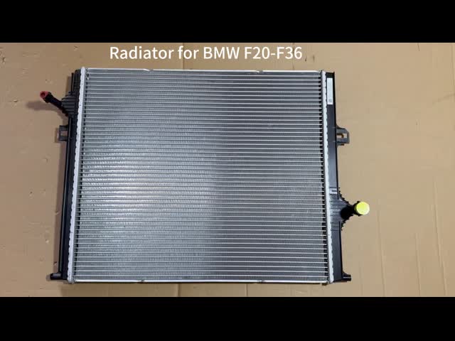 自動車装具 BMW アルミニウムラジエーター 水タンク F30 F35 F31 17118482625 17118625430