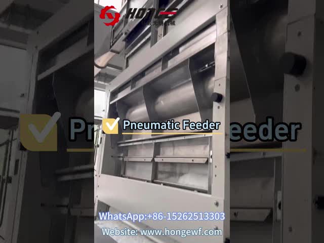 240 Nonwoven Vibrating Hopper Feeder Pneumatic Card Feeding Machine For Fabric