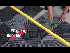 UV-festes Polypropylen Garagenfußboden 40x40 Verriegelung Werkstattfußboden