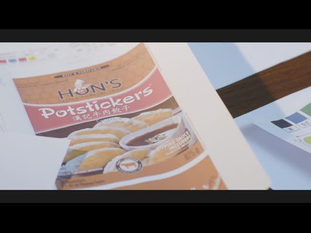 Custom Die Cut Non Woven Shopping Bags Eco Friendly Tear Resistant