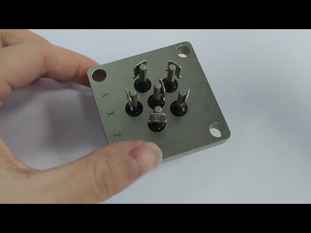 6-Core Bimetallic Nickel-Plated Double Welding Tab Sealed Terminal Block with 35A Max Operating Current