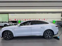 New Energy 2022 BYD Han EV Champion Edition Sedan 715km