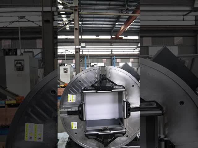 LINGMAN F640DF-1200 640mmレーザーチューブ切断機 ラザーチューブ切断機のためのチャック
