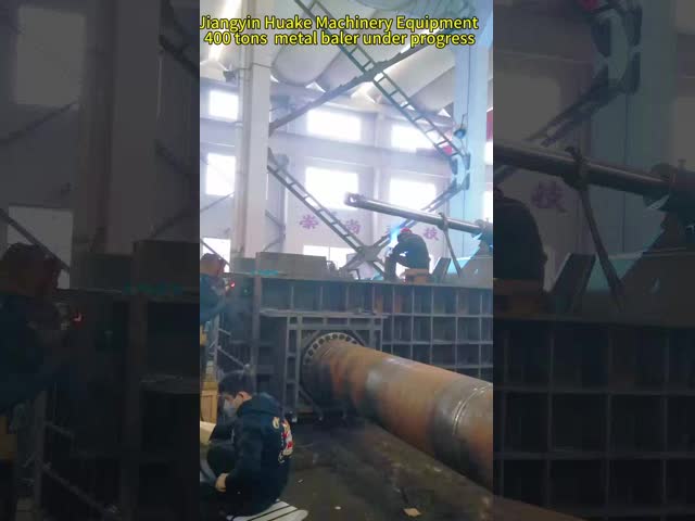 Бортовой тип машина отстрела Y81T-4000 Baler подержанного автомобиля