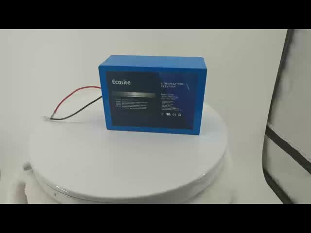 革新的な太陽電池追跡システム 25.6V 7.5Ah LifePO4 リチウム鉄電池パック