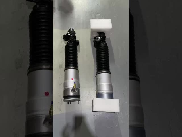 自動車部品 空気懸垂ストラット BMW F02修理 37126796929 37126794139