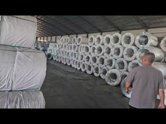 Hot Dipped Galvanized Wire 1.25mm And 0.8mm Hot Dip Galvanized Steel Wire Send To US Market