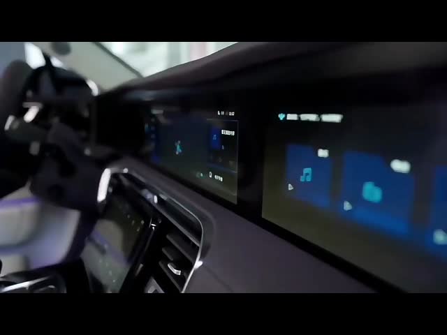 中国の豪華FAW Hongqi E-hs9 フルサイズの電動SUV 最大速度200km/h 左方向車