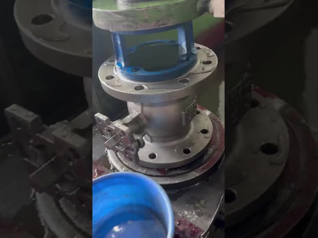 SS304 316L 鋳造鋼ボールバルブ DN500 石油産業用スレッド接続用
