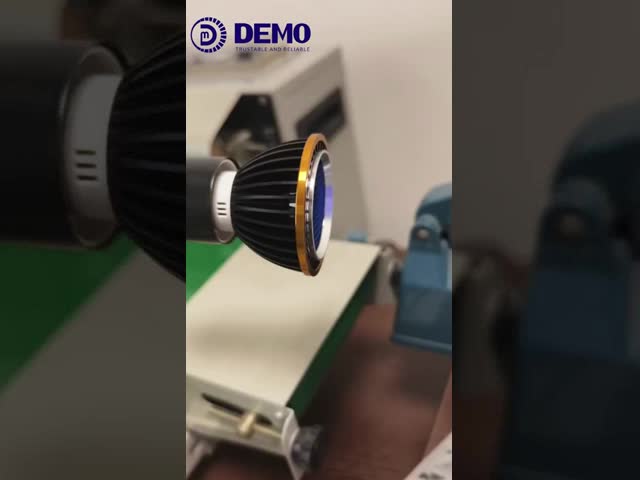 12V 3W UVB + UVA + ホワイト UV LEDライト 爬虫類のためのスポットライト